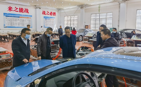 图八.jpg 图八.jpg