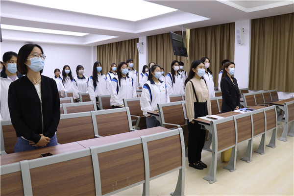 图片二.jpg 图片二.jpg